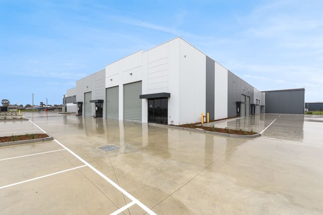 5 Convoy Lane Pakenham VIC 3810 5 Convoy Lane Pakenham VIC 3810
