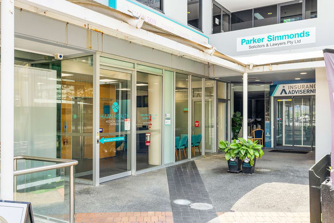 9-10/24 Victoria Avenue Broadbeach QLD 4218