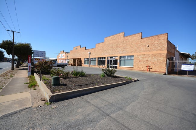 246 Grand Junction Road Athol Park SA 5012 246 Grand Junction Road Athol Park SA 5012