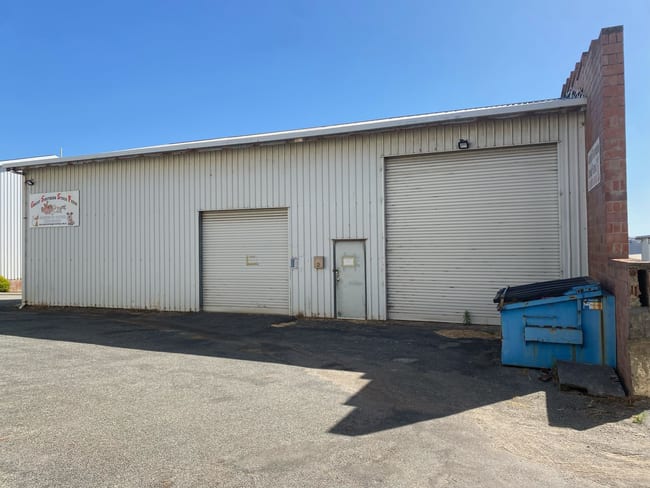 2/170 Albany Highway Centennial Park WA 6330