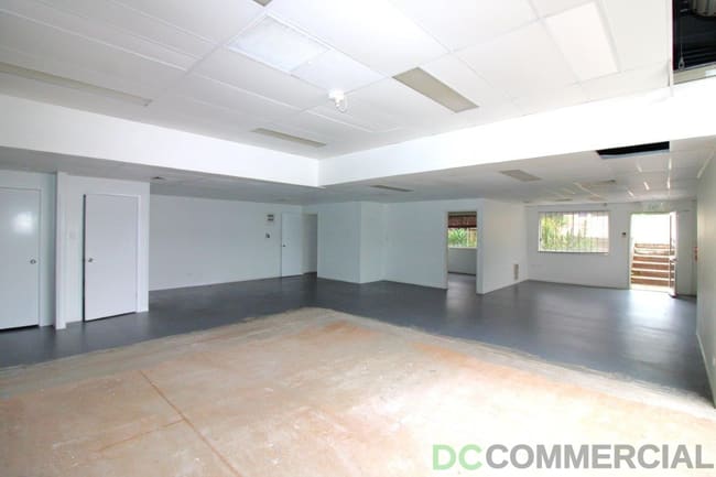 1/3 Progress Court Harlaxton QLD 4350 1/3 Progress Court Harlaxton QLD 4350