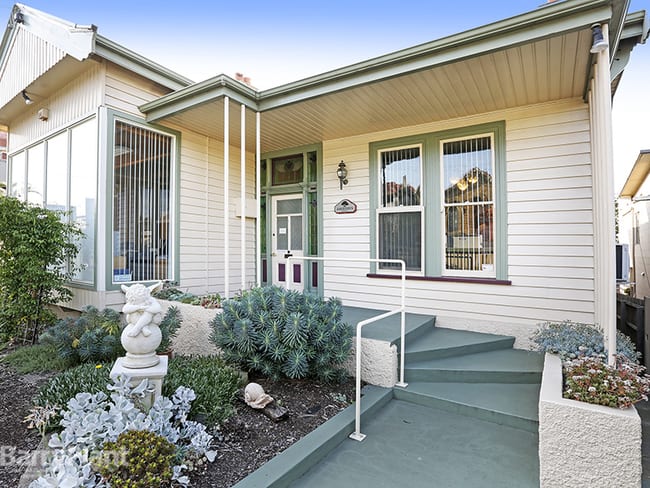 2A Aberdeen Street Geelong West VIC 3218 2A Aberdeen Street Geelong West VIC 3218