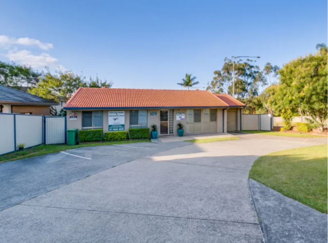 109 Musgrave Avenue Labrador QLD 4215