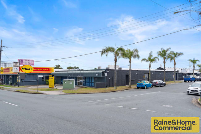 194 Anzac Avenue Kippa-ring QLD 4021