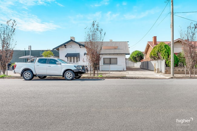 28 Dew Street Thebarton SA 5031 28 Dew Street Thebarton SA 5031