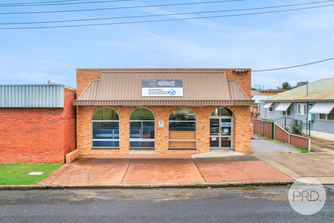 4 O'Connell Street Tamworth NSW 2340 4 O'Connell Street Tamworth NSW 2340