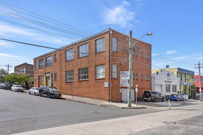 25 Carrington Road Marrickville NSW 2204 25 Carrington Road Marrickville NSW 2204