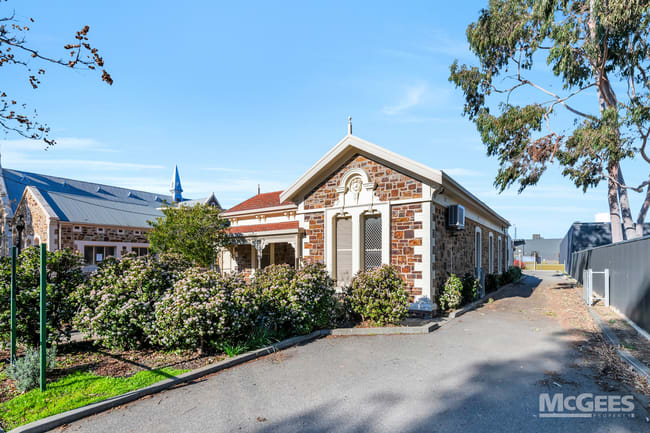 42 Woodville Road Woodville South SA 5011 42 Woodville Road Woodville South SA 5011