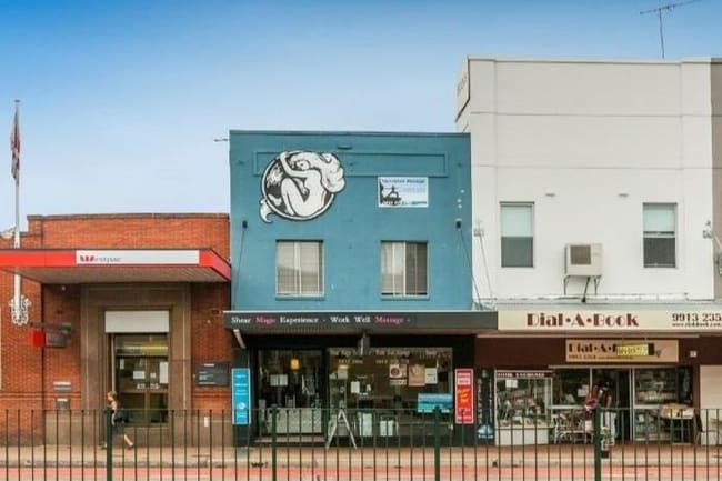 Whole Building/1342 Pittwater Road Narrabeen NSW 2101