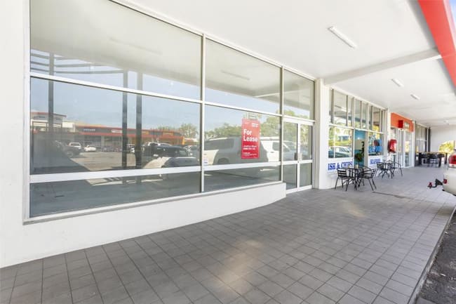 379 Yaamba Road Park Avenue QLD 4701 379 Yaamba Road Park Avenue QLD 4701