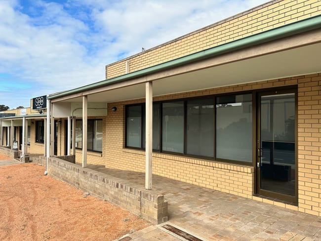Suite 5/12-16 Hardwick Cres Holt ACT 2615