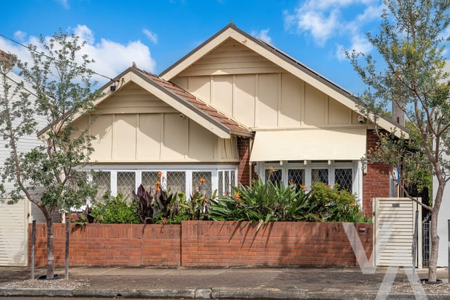 220 Brunker Road Adamstown NSW 2289 220 Brunker Road Adamstown NSW 2289
