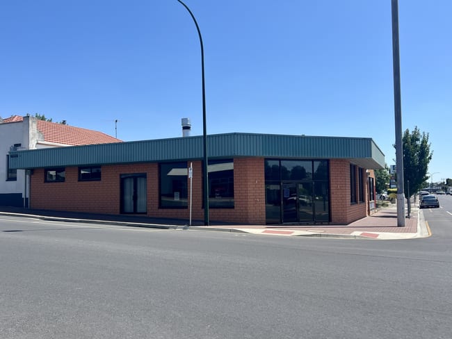 40 Robertson Street Naracoorte SA 5271 40 Robertson Street Naracoorte SA 5271