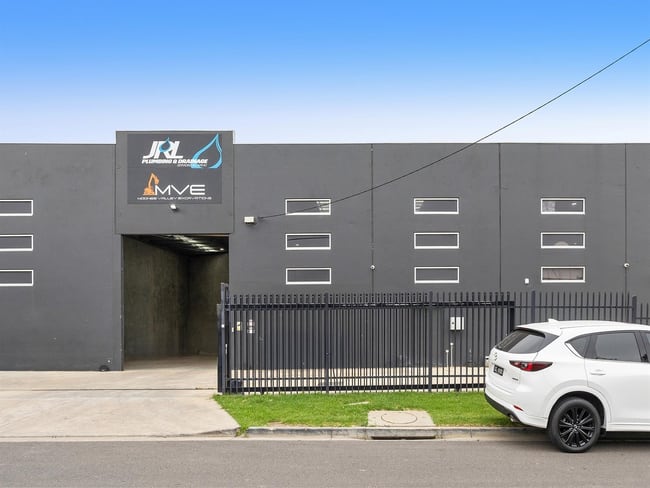 32 Spalding Avenue Sunshine North VIC 3020