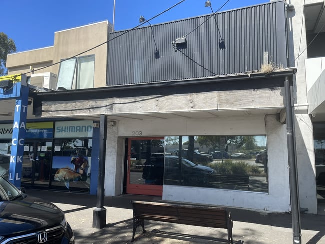 203 Melbourne Road Rippleside VIC 3215 203 Melbourne Road Rippleside VIC 3215