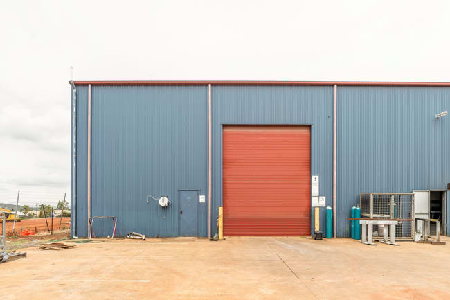 Shed 5/98 Buckland Street Harristown QLD 4350 Shed 5/98 Buckland Street Harristown QLD 4350