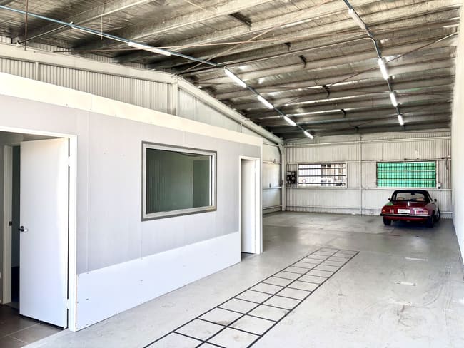 Shed 5/26 Endeavour Street Mackay QLD 4740 Shed 5/26 Endeavour Street Mackay QLD 4740