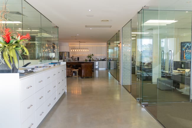 206 & 207/14 Bruce Avenue Paradise Point QLD 4216 206 & 207/14 Bruce Avenue Paradise Point QLD 4216