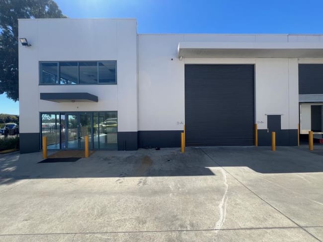 Unit 6/5 Merryvale Road Minto NSW 2566