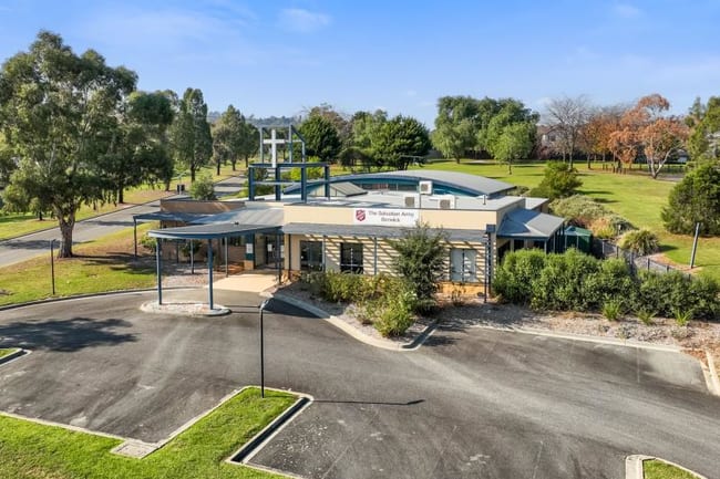 28 Mirrabook Court Berwick VIC 3806 28 Mirrabook Court Berwick VIC 3806