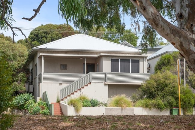 77 Stirling Highway North Fremantle WA 6159