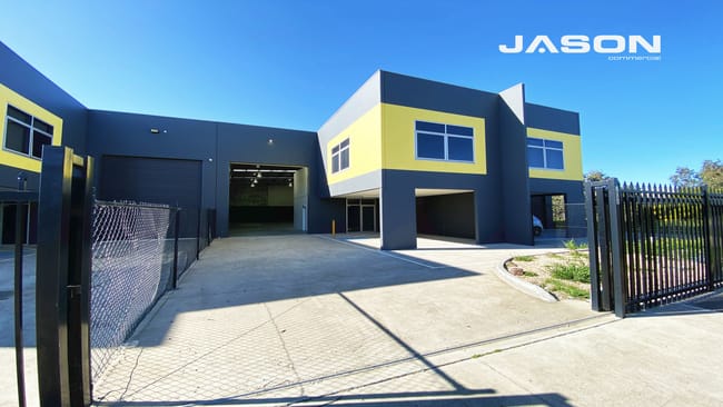 30 Yellowbox Drive Craigieburn VIC 3064