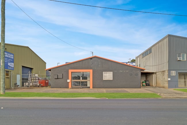 Shed 2/139 North Street Harlaxton QLD 4350 Shed 2/139 North Street Harlaxton QLD 4350
