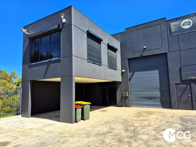 17 Yellowbox Drive Craigieburn VIC 3064