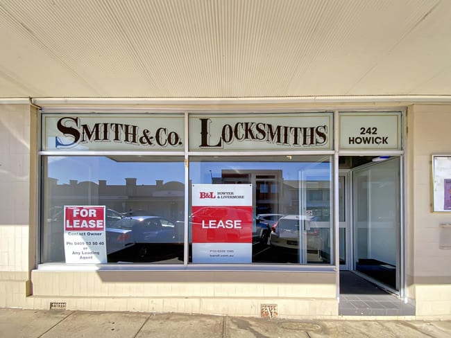 240 Howick St Bathurst NSW 2795 240 Howick St Bathurst NSW 2795