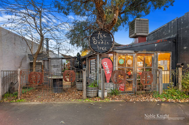 317-319 Maroondah Highway Healesville VIC 3777
