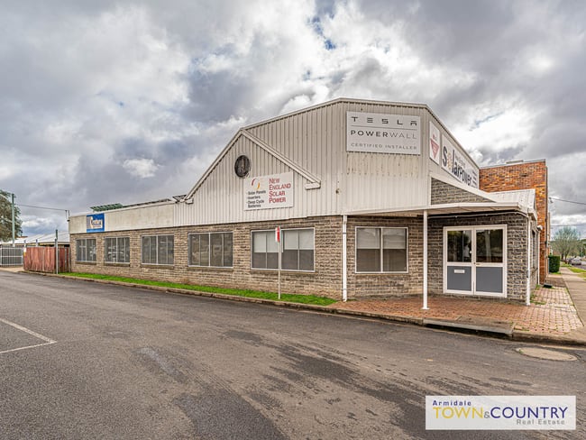 110 Taylor Street Armidale NSW 2350 110 Taylor Street Armidale NSW 2350