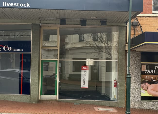 87 Thompson Street Hamilton VIC 3300 87 Thompson Street Hamilton VIC 3300