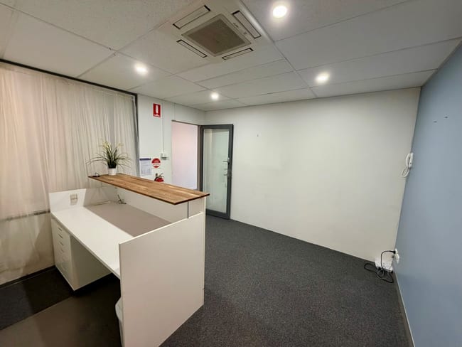 Suite 4/17-19 East Parade Sutherland NSW 2232 Suite 4/17-19 East Parade Sutherland NSW 2232