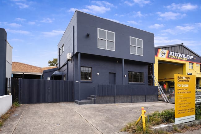 6 Norfolk Road Greenacre NSW 2190 6 Norfolk Road Greenacre NSW 2190