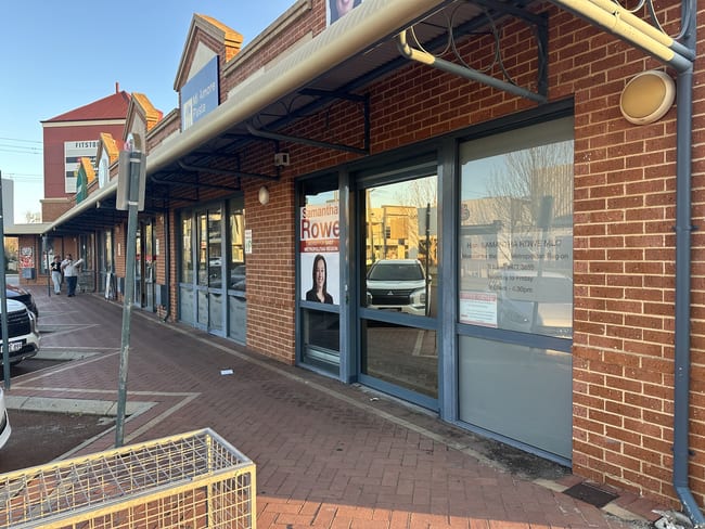 6/268 Belmont Avenue (Belmont Commercial Centre) Belmont WA 6104