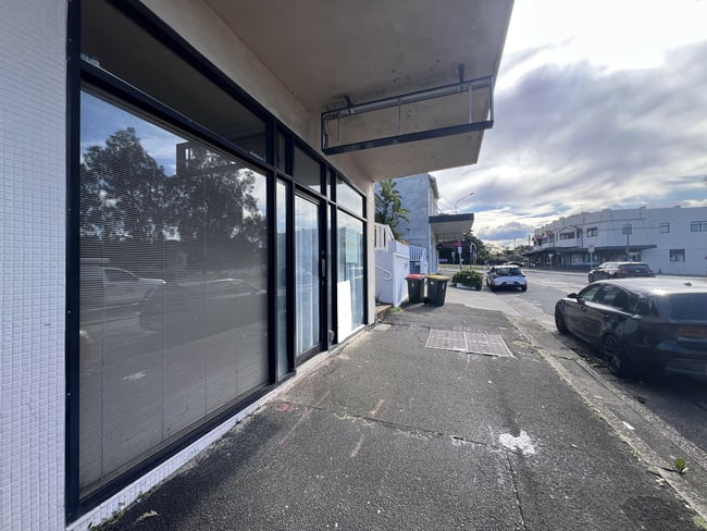 17 Curlewis Street Bondi Beach NSW 2026 17 Curlewis Street Bondi Beach NSW 2026