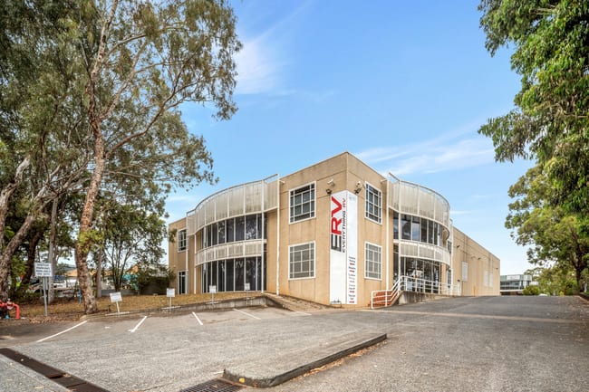 17 Amax Avenue Girraween NSW 2145 17 Amax Avenue Girraween NSW 2145