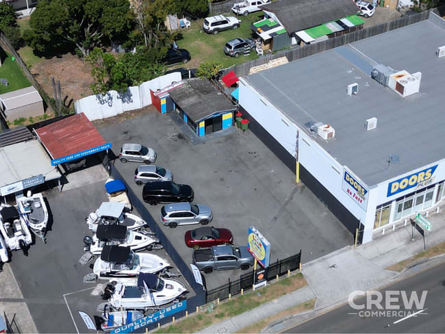 60 Brisbane Road Labrador QLD 4215 60 Brisbane Road Labrador QLD 4215