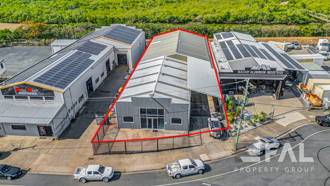 18 McCulloch Street North Mackay QLD 4740 18 McCulloch Street North Mackay QLD 4740