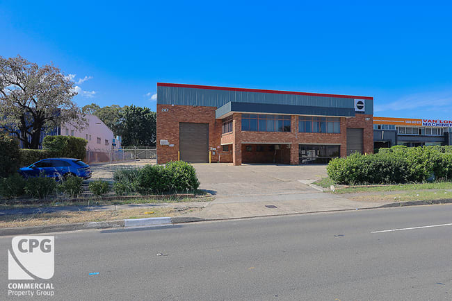 287 Milperra Road Revesby NSW 2212 287 Milperra Road Revesby NSW 2212