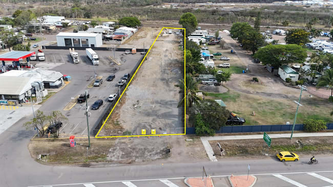 906 Ingham Road Bohle QLD 4818 906 Ingham Road Bohle QLD 4818