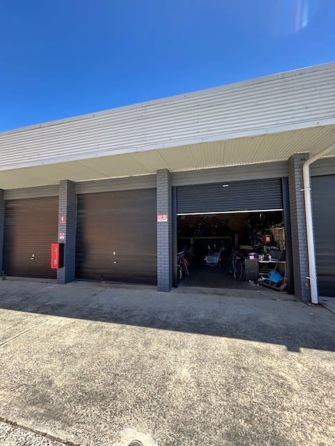 4-5/429-433 Princes Highway Corrimal NSW 2518 4-5/429-433 Princes Highway Corrimal NSW 2518