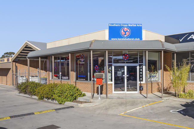 4/58-60 Albert Street Sebastopol VIC 3356 4/58-60 Albert Street Sebastopol VIC 3356