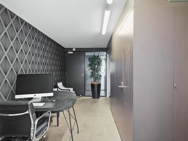 Suite 909A/2-14 Kings Cross Road Potts Point NSW 2011 Suite 909A/2-14 Kings Cross Road Potts Point NSW 2011
