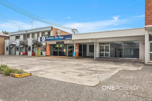 1/58 Lakeside Drive Kanahooka NSW 2530 1/58 Lakeside Drive Kanahooka NSW 2530