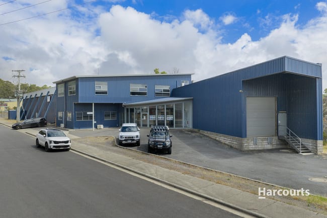 24 Scarfe Street Camdale TAS 7320 24 Scarfe Street Camdale TAS 7320