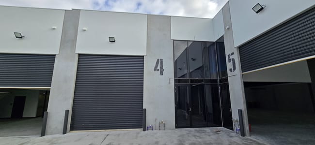 4/2 Distribution Drive Mickleham VIC 3064 4/2 Distribution Drive Mickleham VIC 3064