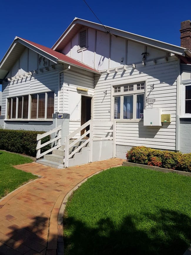 Suite 6 / 94 Beardy Street Armidale NSW 2350