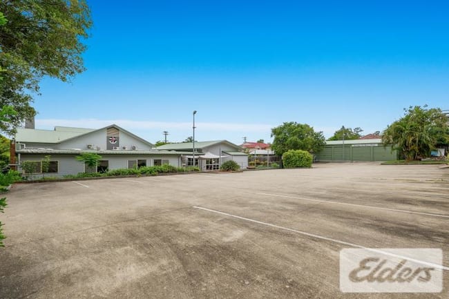 84 Kingsley Parade Yeronga QLD 4104 84 Kingsley Parade Yeronga QLD 4104
