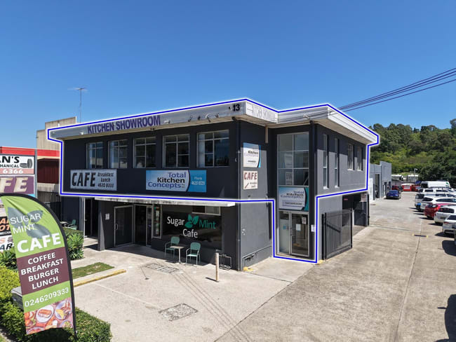 13 Blaxland Road Campbelltown NSW 2560 13 Blaxland Road Campbelltown NSW 2560